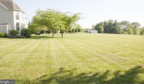 38443 Morrisonville Rd, Lovettsville VA  20180-3103 exterior