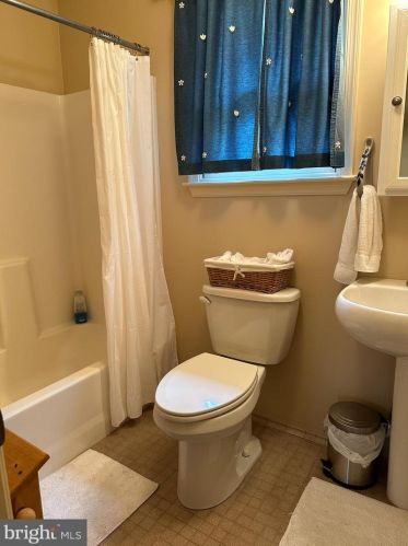 6319 Page Valley Rd, Richmond National Battlefiel VA  22835-7612 exterior