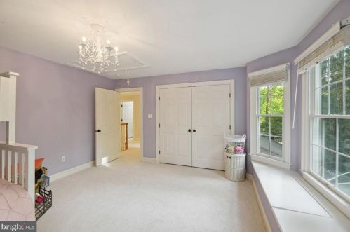 610 Poplar Dr, Falls Church VA  22046-2838 exterior