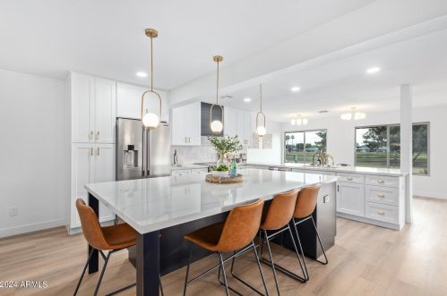12733 Banyan Dr, Sun City, AZ 85375-4644