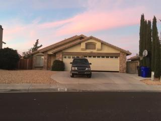 12612 Silver Saddle Way, Victorville, CA 92392-8064