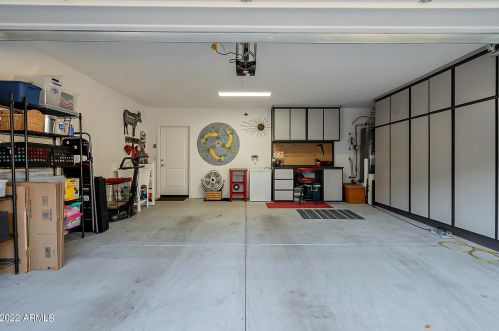 3900 Baseline Rd, Phoenix AZ  85042-6357 exterior