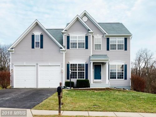 812 Devonshire Cir, Purcellville, VA 20132-7230