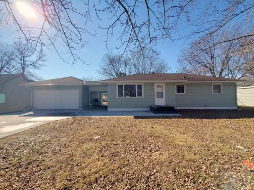 413 30th Ave, Saint Cloud, MN 56303-3757