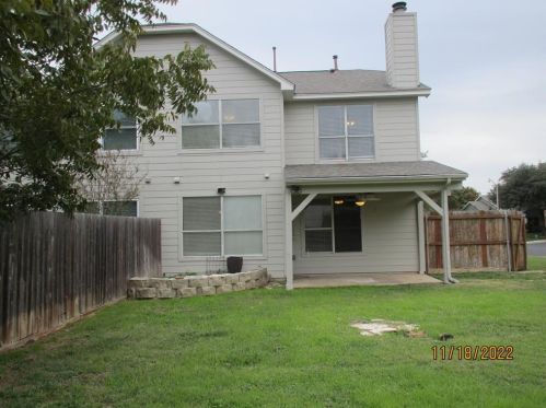 108 Prairie Springs Cv, Georgetown TX  78626-4780 exterior