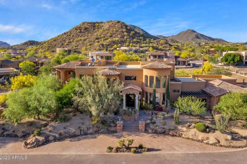 8830 Odessa St, Mesa, AZ 85207-9100