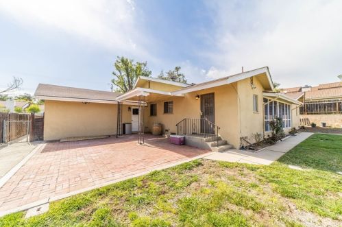 5361 Golden Ave, Riverside CA  92505-2416 exterior