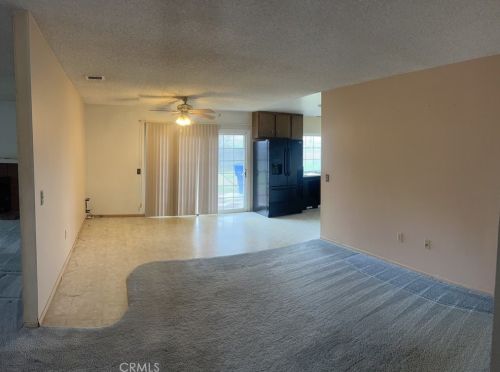 7083 Idyllwild Ln, Riverside CA  92503-1029 exterior