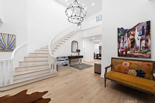 7 Cheshire Ct, Newport Beach CA  exterior