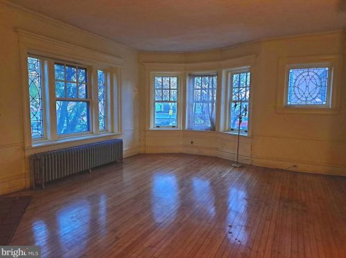 1339 Dekalb St, Norristown PA  19401-3403 exterior