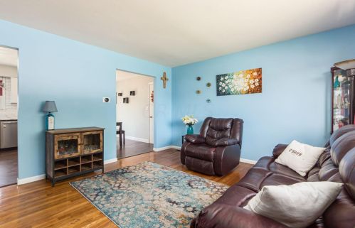 839 Brookdale Dr, West Jefferson, OH 43162-1081
