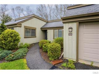 5 Heritage Crst, Southbury, CT 06488-1368