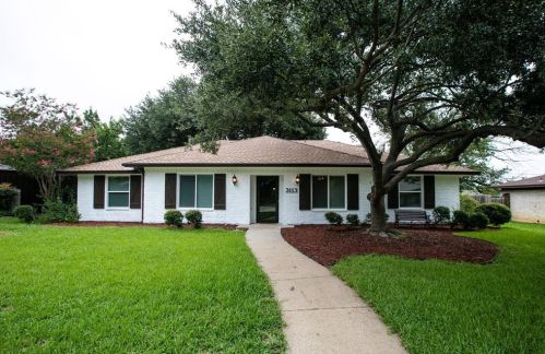 3113 Oxford Ct, Plano, TX 75075-3332