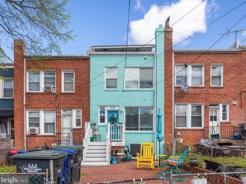 1715 Lang Pl, Washington DC  20002-3026 exterior