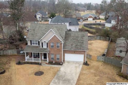 202 Cornwall Cir, Madison AL  35757-7447 exterior