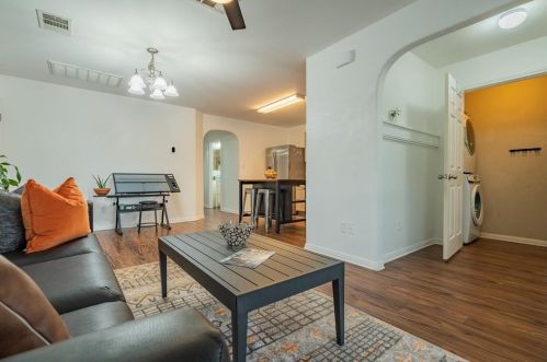 4622 Credo Ln, Austin TX  78725-2929 exterior