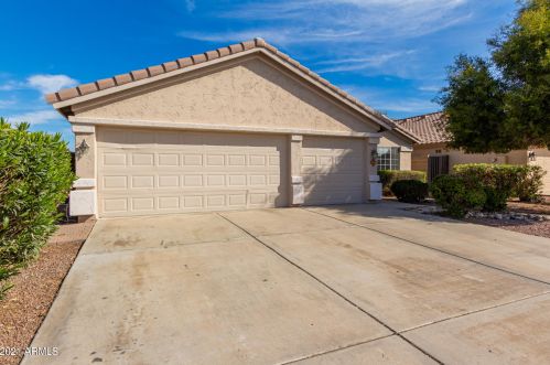 642 Scott Ave, Gilbert, AZ 85233-3228