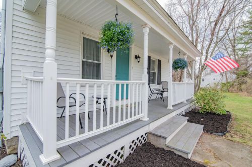 5 Ash St, Londonderry, NH 03053-3344