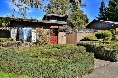 8270 Blackney Rd, Sebastopol, CA 95472-4605