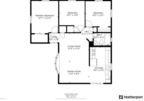 58 Maple St, Central Islip NY  11722-3105 exterior