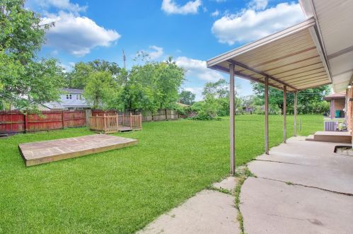 921 56 Ave, Gary IN 46410-1908 exterior