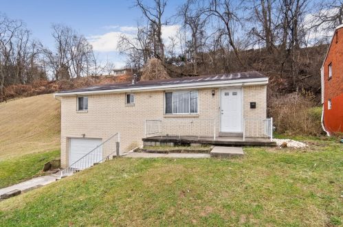 241 Bramble St, Verona, PA 15147-1612
