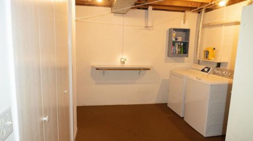 5142 Shawnee Blvd, Schnecksville PA  18078-2609 exterior