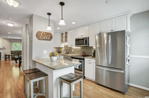 103 Covington Green Ln, Patterson, NY 12563-2412