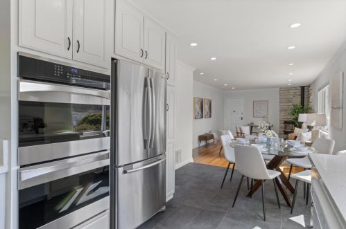 383 Monterey Rd, Pacifica CA  94044-1460 exterior