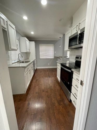 2058 Plymouth Dr, West Pittsburg CA  94565-4044 exterior