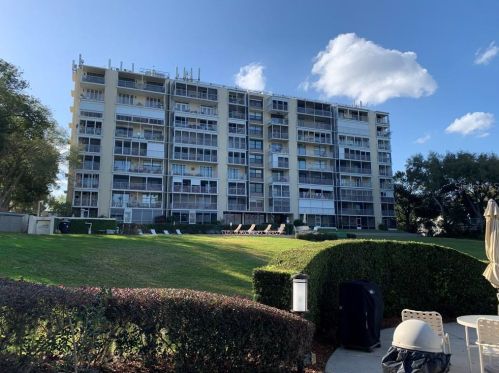 1100 Orlando Ave, Maitland, FL 32751-6475
