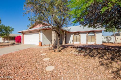 11211 67th Dr, Peoria, AZ 85345-5832