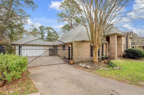 15622 Downford Dr, Tomball, TX 77377-8651