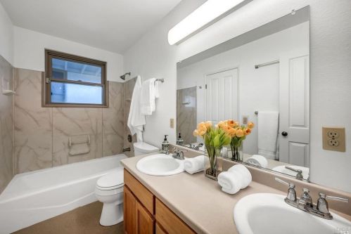 2151 Schultz Rd, Santa Rosa CA  95452-9073 exterior