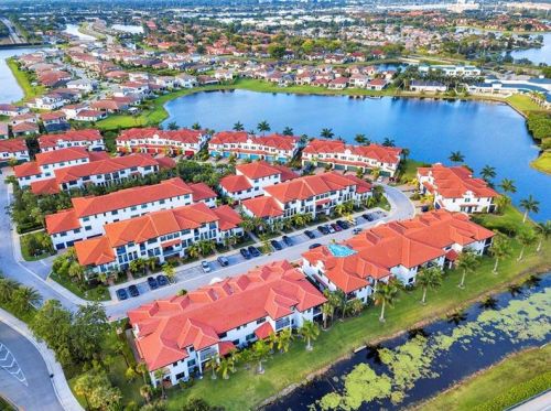 11321 15th St, Hollywood, FL 33026-2672