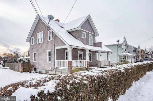 1104 Jefferson Ave, Woodlyn, PA 19094-1710