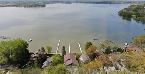 23305 Shore Dr, Kansasville WI  53139-9714 exterior