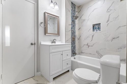 118 Cypress St, La Habra CA 90631-6865 exterior