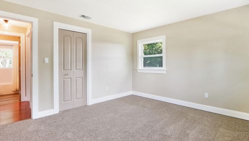 107 Tropic Ct, Fort Pierce FL  34946-1257 exterior