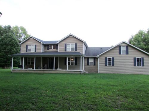 4818 Woodbury Hwy, Manchester, TN 37355-7181