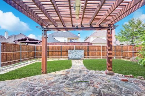 619 Killarney, Richardson TX 75081-5156 exterior