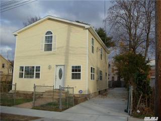 8 Virginia Ave, Hempstead, NY 11550-6626