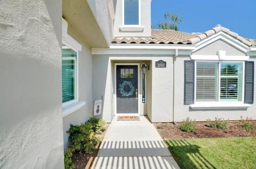 16940 Pine Way, Morgan Hill, CA 95037-7059