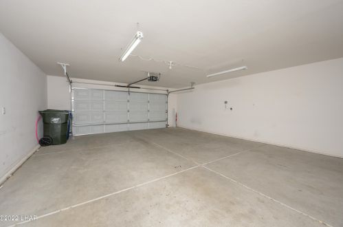 2460 Topanga Dr, Bullhead City AZ  86442-8466 exterior