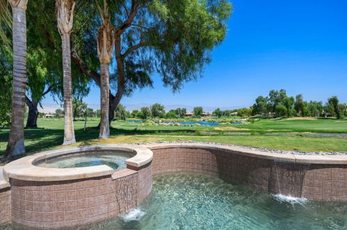 116 Via Las Flores, Rancho Mirage CA  92270-5205 exterior