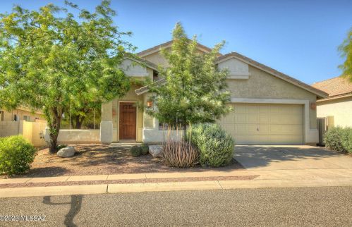 10195 Mary Dr, Tucson, AZ 85730-6138