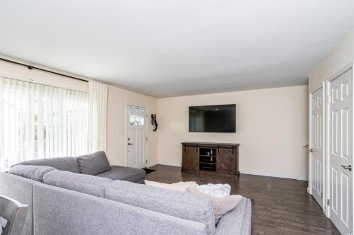 1614 Yardley St, Santa Rosa CA  95403-2393 exterior