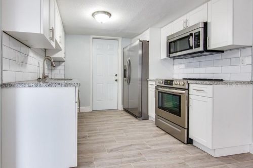 9421 Lido Ln, Port Richey FL  34668-4610 exterior