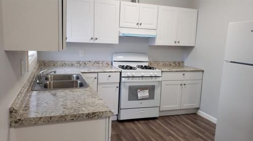 9429 Bancroft Ave, Oakland CA  94603-1828 exterior