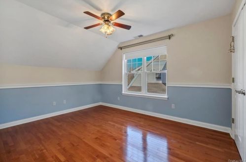 40 Briarbrook Dr, Briarcliff NY  10510-2075 exterior